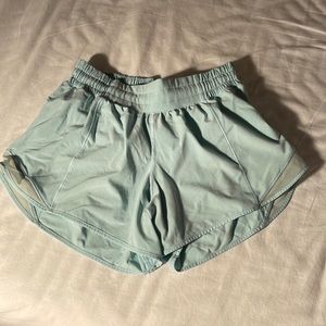Size 4 lululemon shorts blue icing color